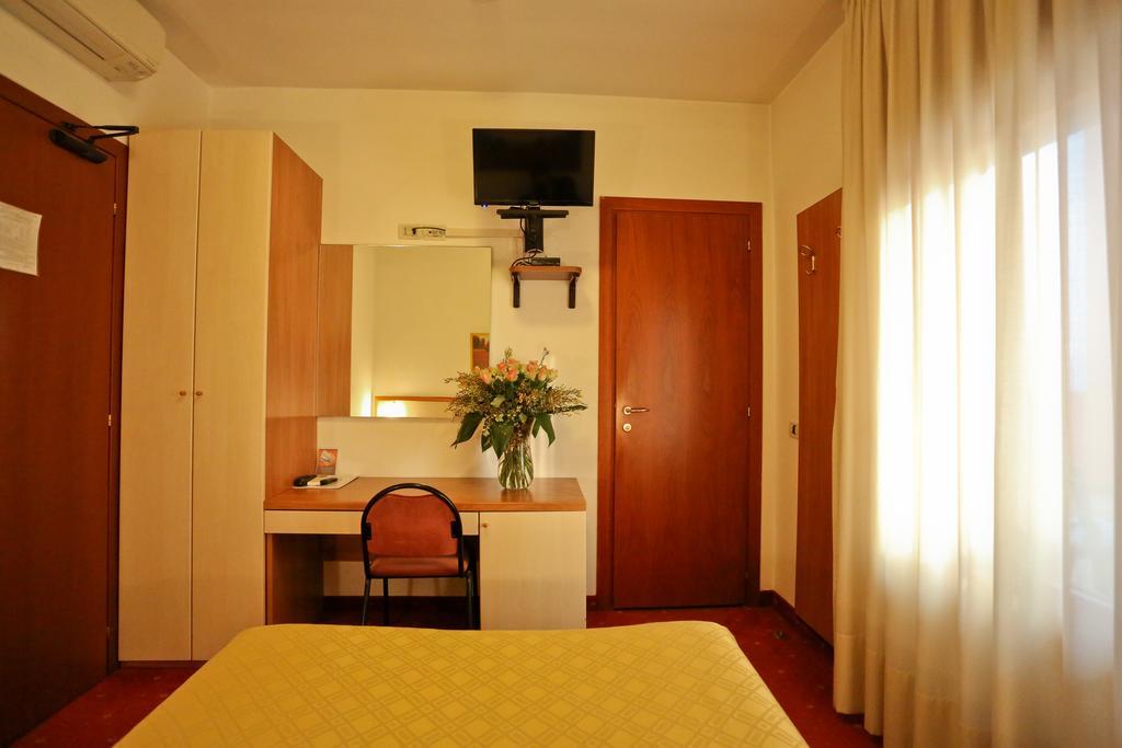 Hotel Due Ragni Villorba Exterior foto